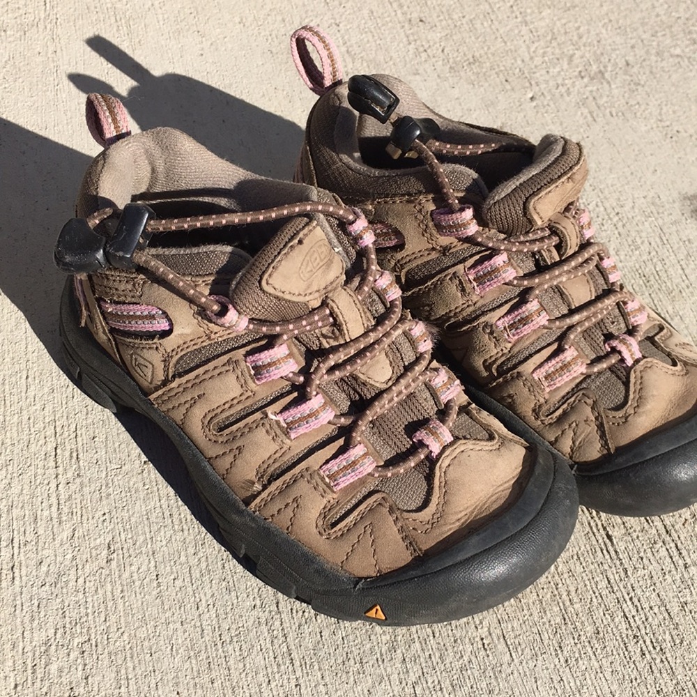 Keen Hiking Sneakers